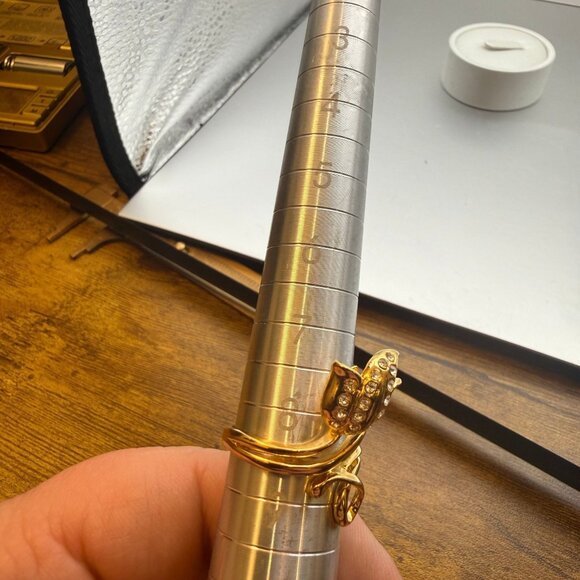 Vintage Sterling Silver Turquoise Cabochon Ring | Petite Chevron Design | Size 4 - Picture 4 of 5